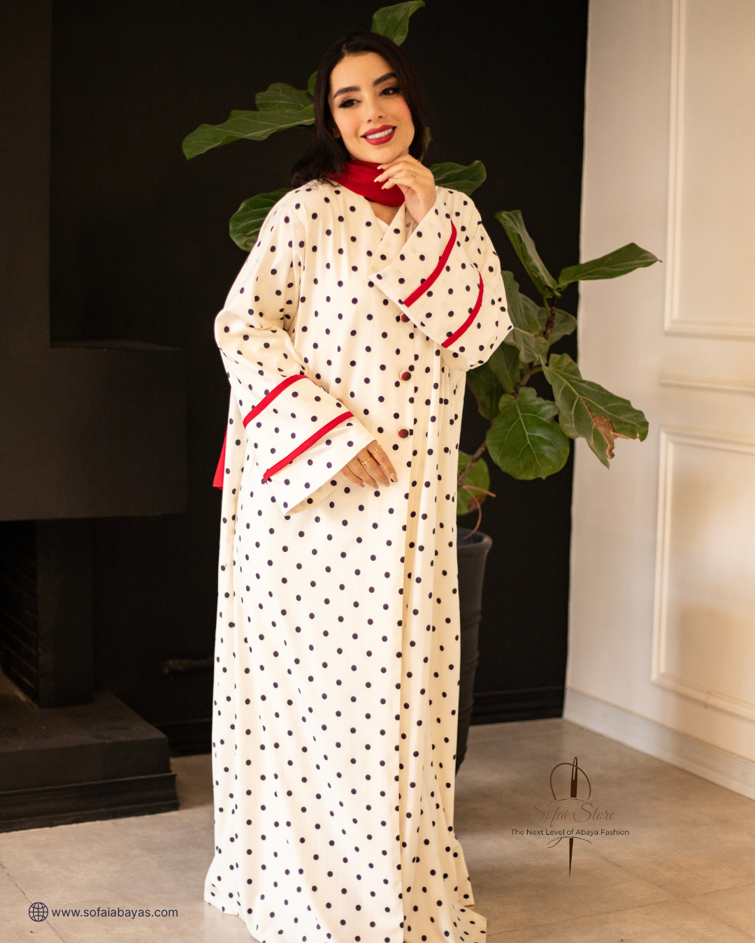 Polka charm Abaya